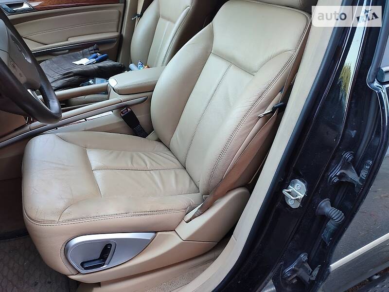Внедорожник / Кроссовер Mercedes-Benz GL-Class 2007 в Киеве фото 20 Внедорожник / Кроссовер Mercedes-Benz GL-Class 2007 в Киеве