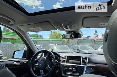 Позашляховик / Кросовер Mercedes-Benz GL-Class 2014 в 