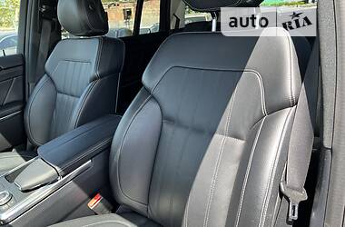Позашляховик / Кросовер Mercedes-Benz GL-Class 2014 в 
