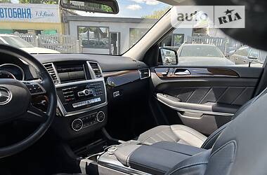 Позашляховик / Кросовер Mercedes-Benz GL-Class 2014 в 