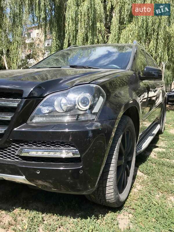 Внедорожник / Кроссовер Mercedes-Benz GL-Class 2011 в Теребовле