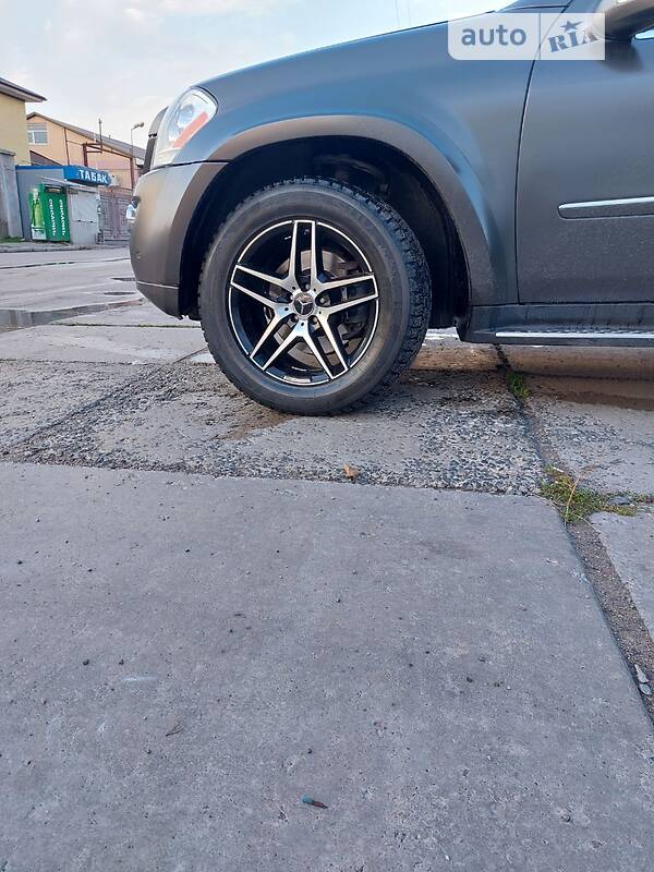 Внедорожник / Кроссовер Mercedes-Benz GL-Class 2007 в Николаеве