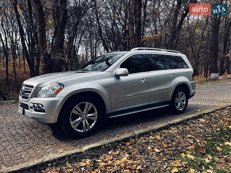 Внедорожник / Кроссовер Mercedes-Benz GL-Class 2010 в Черновцах