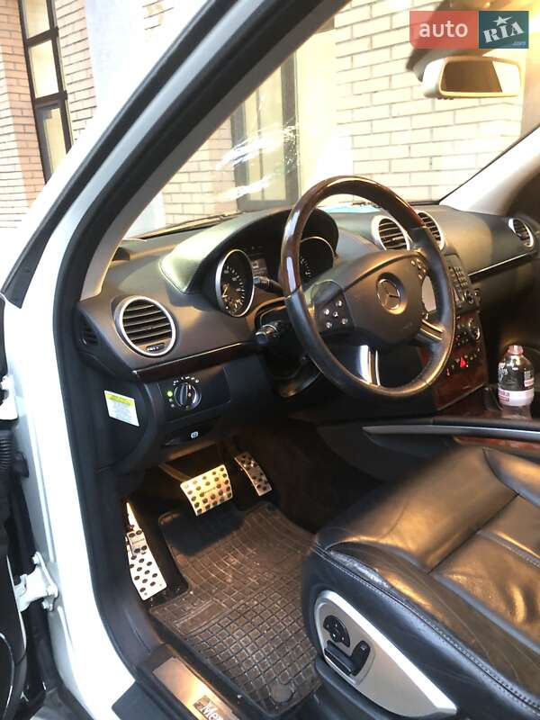 Внедорожник / Кроссовер Mercedes-Benz GL-Class 2007 в Киеве