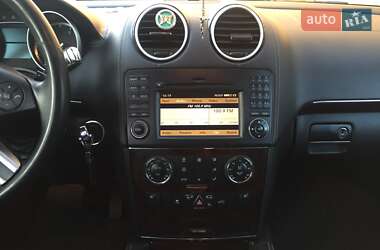 Внедорожник / Кроссовер Mercedes-Benz GL-Class 2011 в 