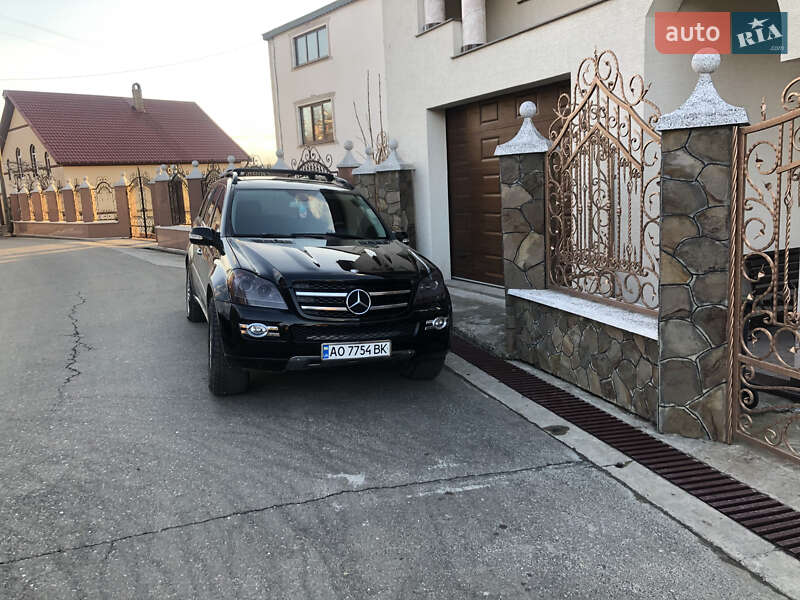 Внедорожник / Кроссовер Mercedes-Benz GL-Class 2006 в Тячеве