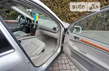 Внедорожник / Кроссовер Mercedes-Benz GL-Class 2006 в 
