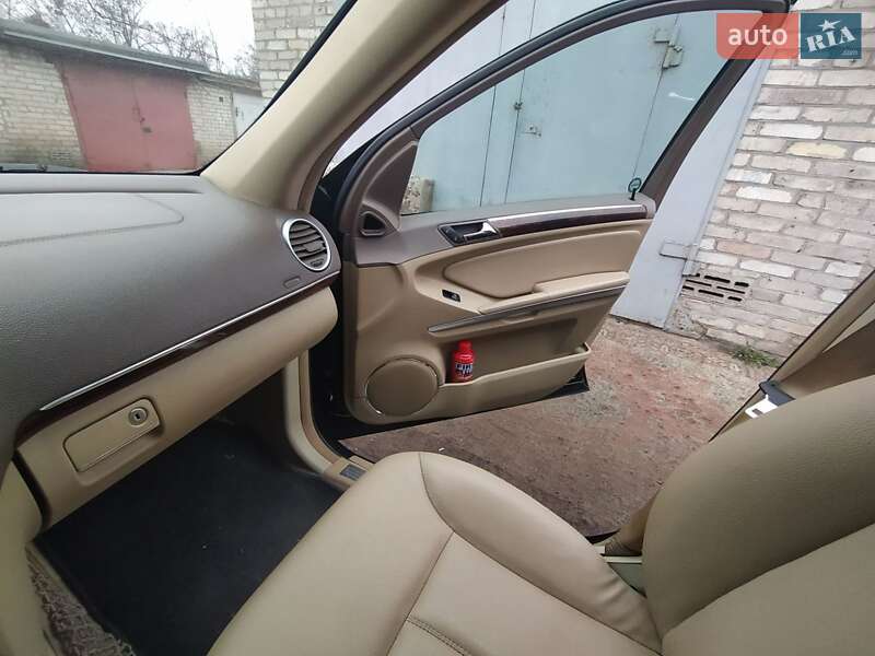Внедорожник / Кроссовер Mercedes-Benz GL-Class 2009 в Кривом Роге