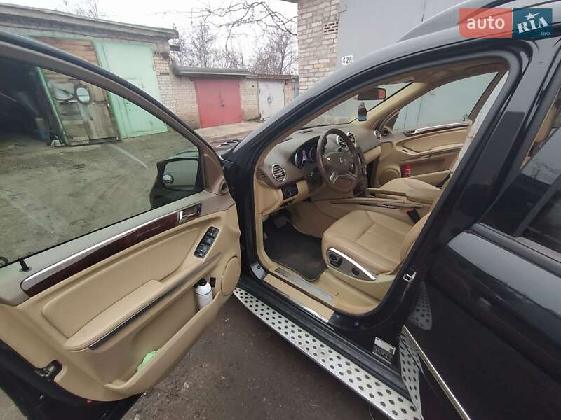 Внедорожник / Кроссовер Mercedes-Benz GL-Class 2009 в Кривом Роге