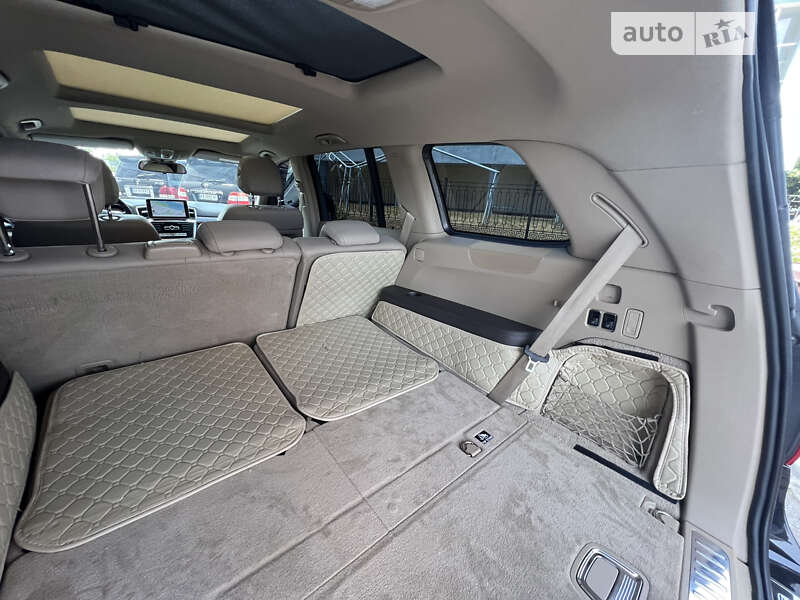 Позашляховик / Кросовер Mercedes-Benz GL-Class 2014 в Києві