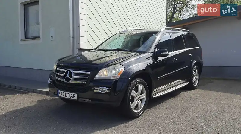 Mercedes-Benz GL-Class