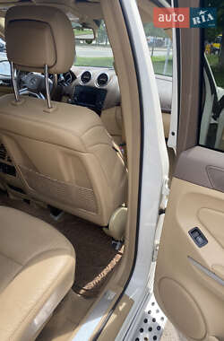 Внедорожник / Кроссовер Mercedes-Benz GL-Class 2011 в 