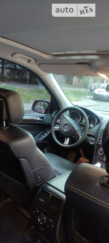 Позашляховик / Кросовер Mercedes-Benz GL-Class 2007 в Львові фото 3 Позашляховик / Кросовер Mercedes-Benz GL-Class 2007 в Львові
