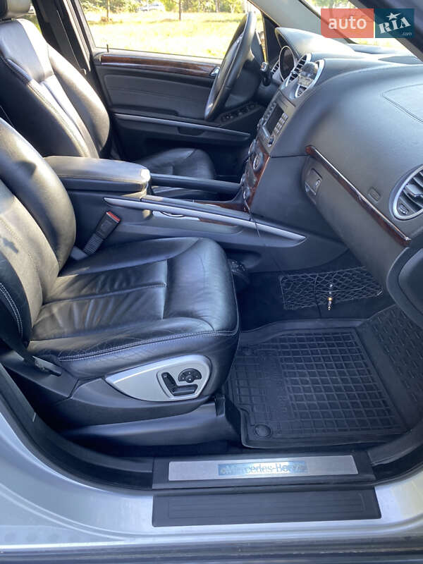 Внедорожник / Кроссовер Mercedes-Benz GL-Class 2006 в Ровно