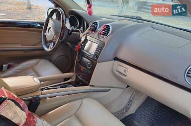 Внедорожник / Кроссовер Mercedes-Benz GL-Class 2007 в 