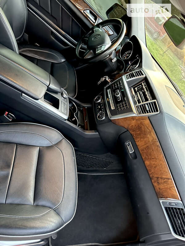 Позашляховик / Кросовер Mercedes-Benz GL-Class 2012 в Дніпрі