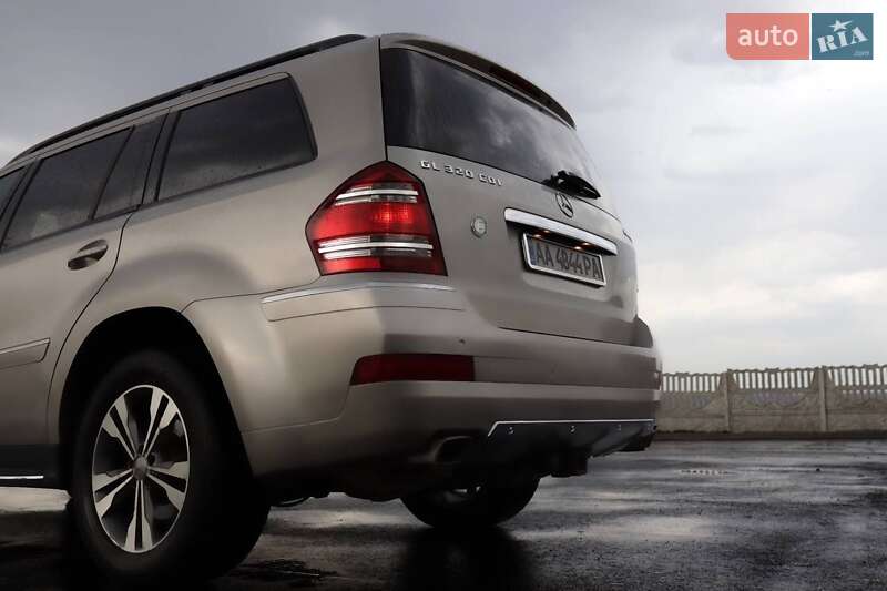 Внедорожник / Кроссовер Mercedes-Benz GL-Class 2007 в Киеве