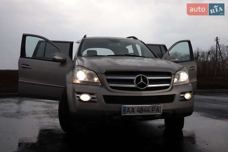 Внедорожник / Кроссовер Mercedes-Benz GL-Class 2007 в Киеве