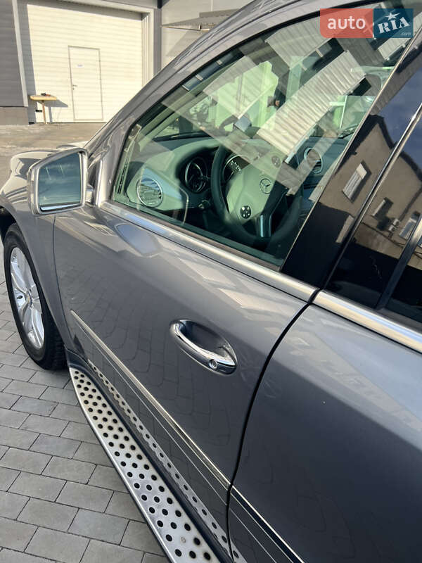 Внедорожник / Кроссовер Mercedes-Benz GL-Class 2012 в Киеве