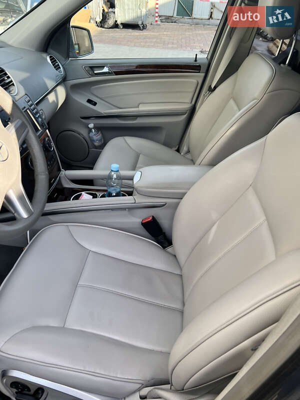Внедорожник / Кроссовер Mercedes-Benz GL-Class 2012 в Киеве