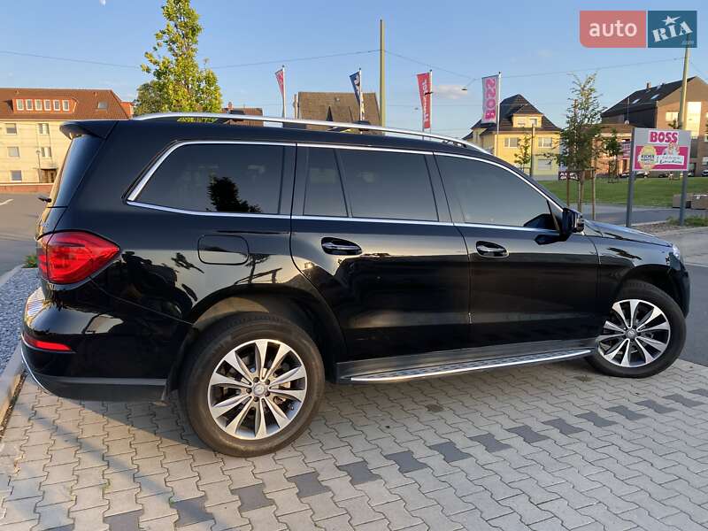 Позашляховик / Кросовер Mercedes-Benz GL-Class 2015 в Києві