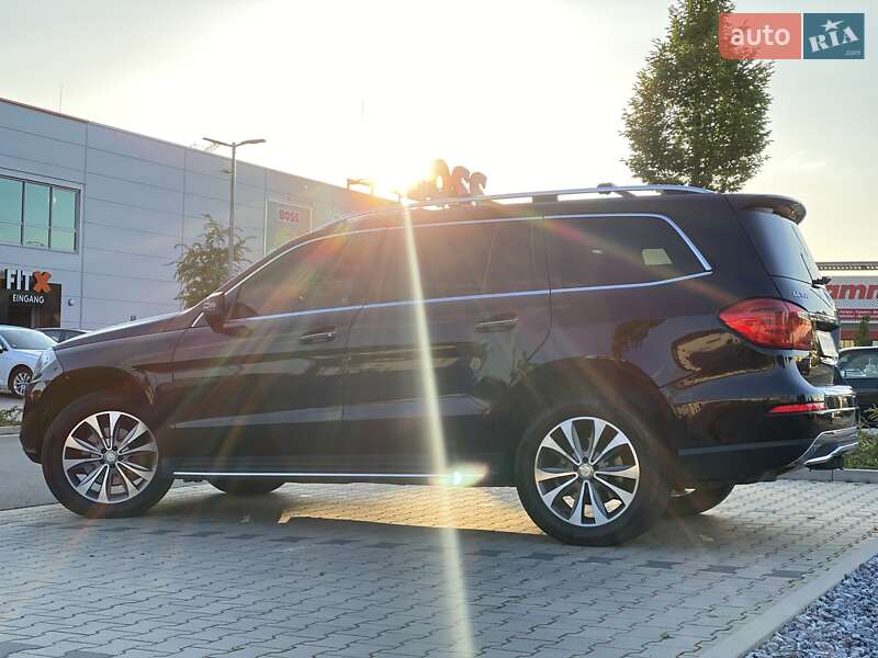 Позашляховик / Кросовер Mercedes-Benz GL-Class 2015 в Києві