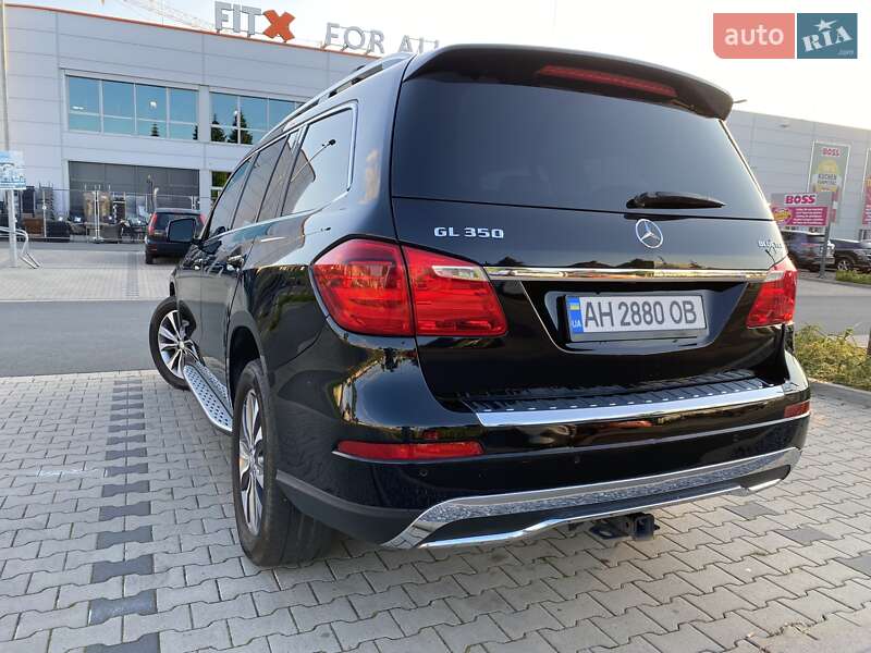 Позашляховик / Кросовер Mercedes-Benz GL-Class 2015 в Києві
