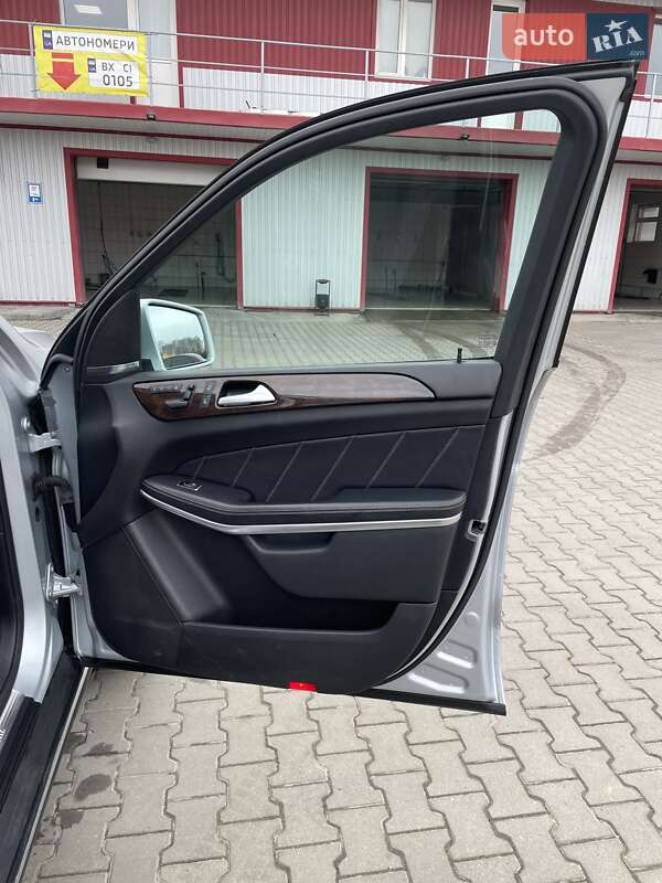 Внедорожник / Кроссовер Mercedes-Benz GL-Class 2012 в Хмельницком