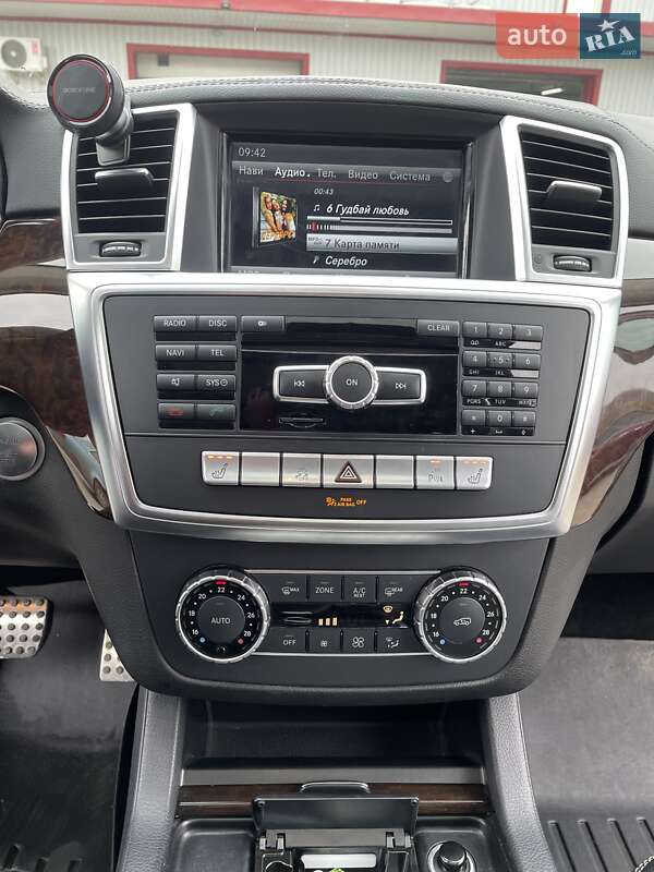 Внедорожник / Кроссовер Mercedes-Benz GL-Class 2012 в Хмельницком