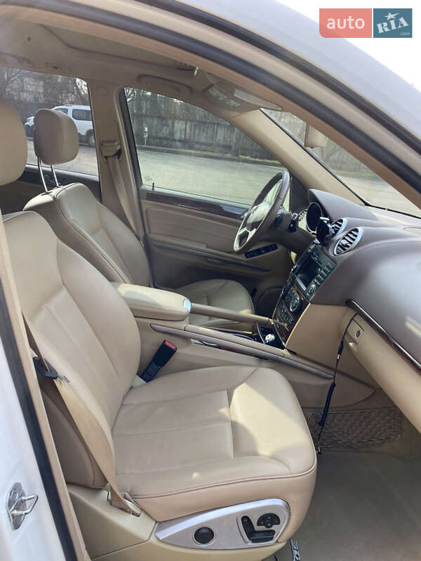 Внедорожник / Кроссовер Mercedes-Benz GL-Class 2011 в Киеве