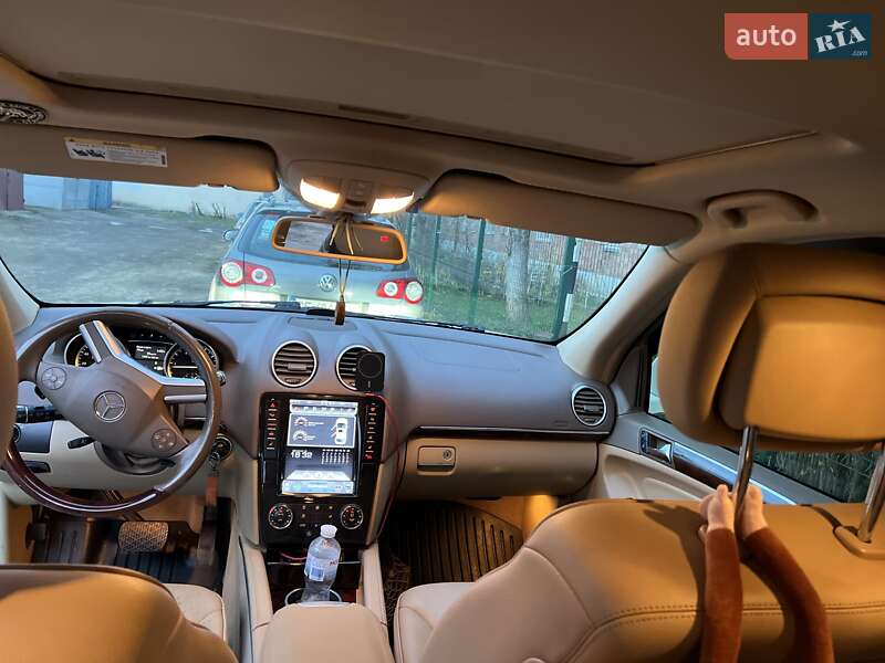 Позашляховик / Кросовер Mercedes-Benz GL-Class 2011 в Чернівцях