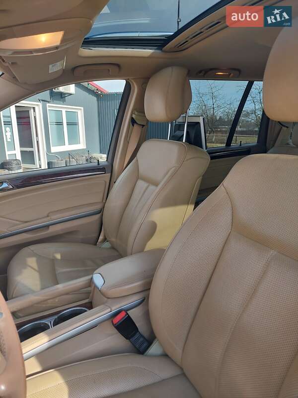 Внедорожник / Кроссовер Mercedes-Benz GL-Class 2010 в Яворове