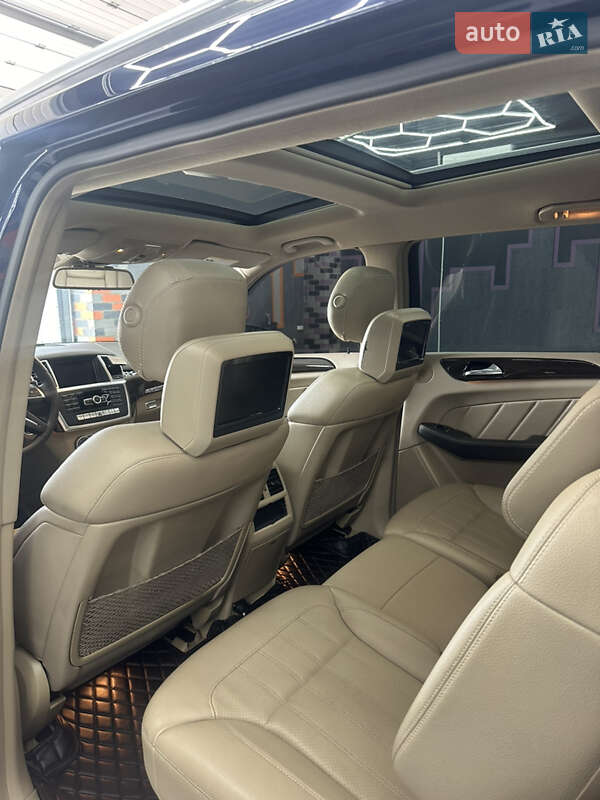 Позашляховик / Кросовер Mercedes-Benz GL-Class 2014 в Житомирі
