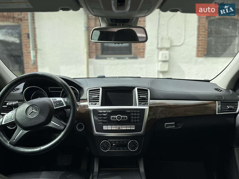 Позашляховик / Кросовер Mercedes-Benz GL-Class 2014 в Бродах
