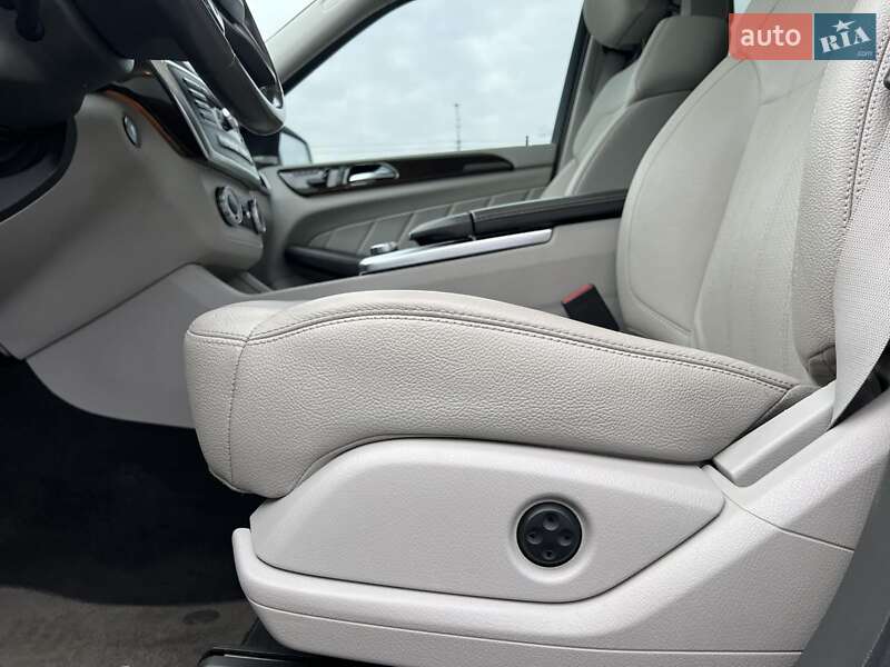 Позашляховик / Кросовер Mercedes-Benz GL-Class 2015 в Харкові