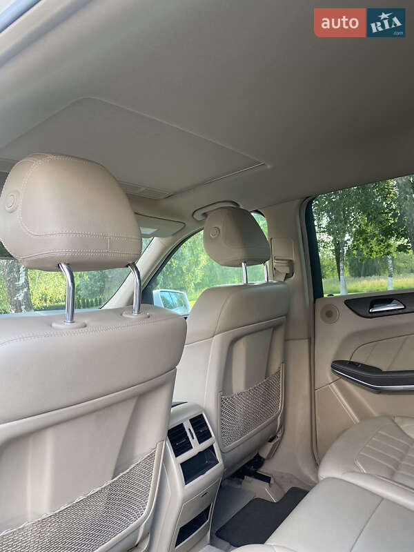 Внедорожник / Кроссовер Mercedes-Benz GL-Class 2014 в Ровно фото 21 Внедорожник / Кроссовер Mercedes-Benz GL-Class 2014 в Ровно