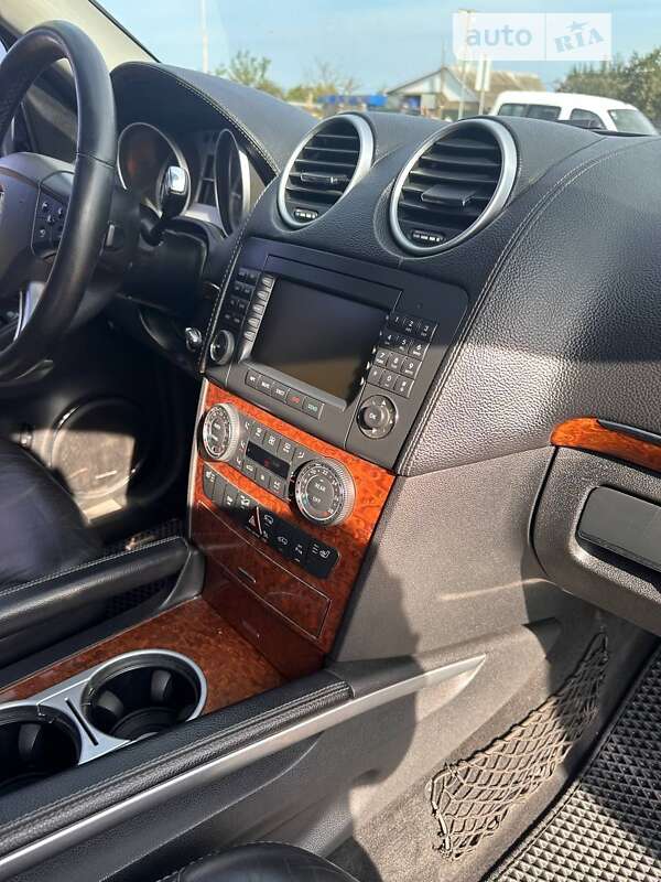 Позашляховик / Кросовер Mercedes-Benz GL-Class 2007 в Сарнах