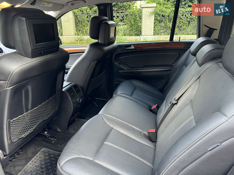 Позашляховик / Кросовер Mercedes-Benz GL-Class 2008 в Умані