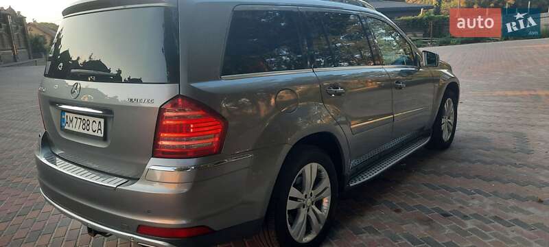Внедорожник / Кроссовер Mercedes-Benz GL-Class 2011 в Звягеле фото 23 Внедорожник / Кроссовер Mercedes-Benz GL-Class 2011 в Звягеле