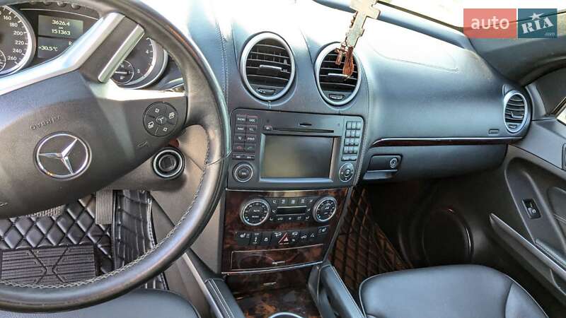 Внедорожник / Кроссовер Mercedes-Benz GL-Class 2011 в Одессе