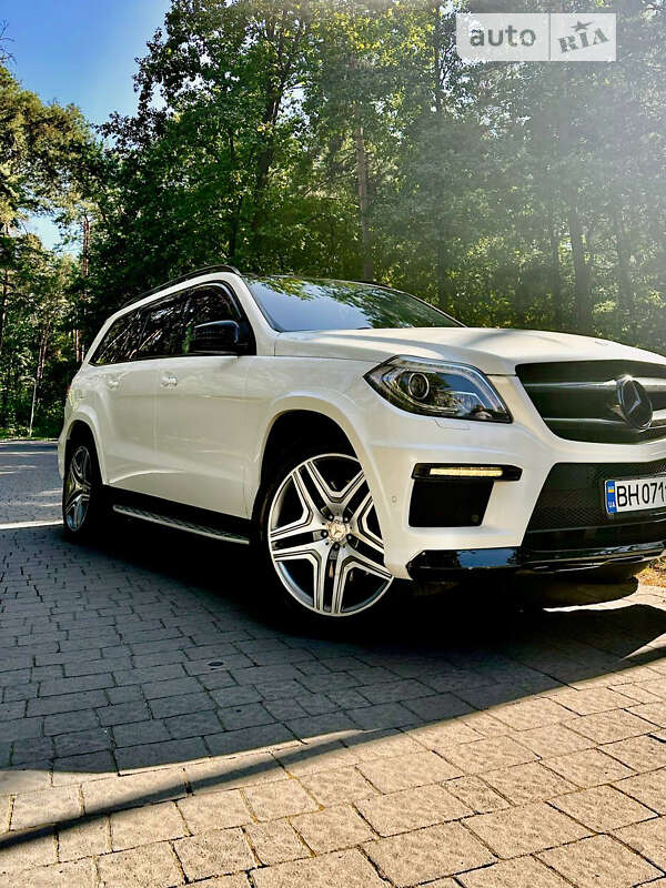 Позашляховик / Кросовер Mercedes-Benz GL-Class 2014 в Львові