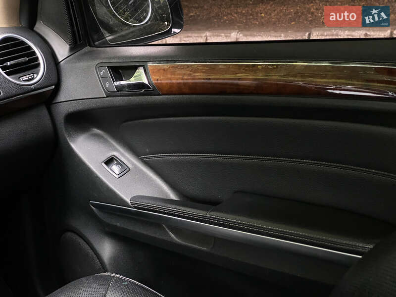 Позашляховик / Кросовер Mercedes-Benz GL-Class 2008 в Жмеринці