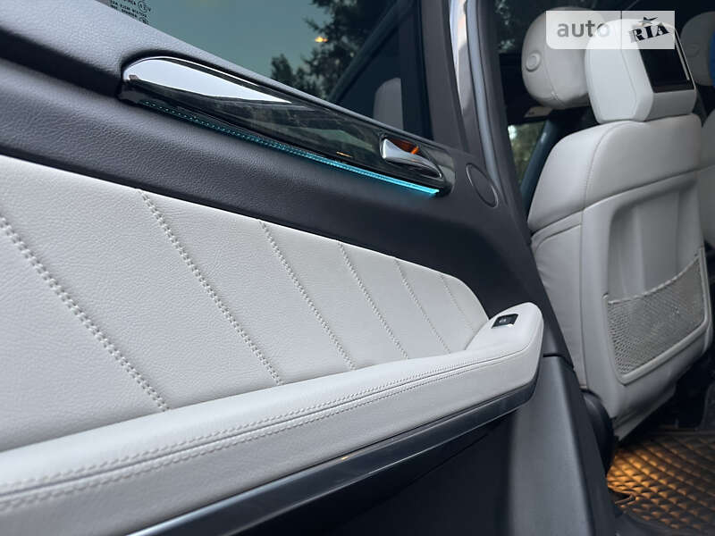 Внедорожник / Кроссовер Mercedes-Benz GL-Class 2014 в Киеве фото 18 Внедорожник / Кроссовер Mercedes-Benz GL-Class 2014 в Киеве