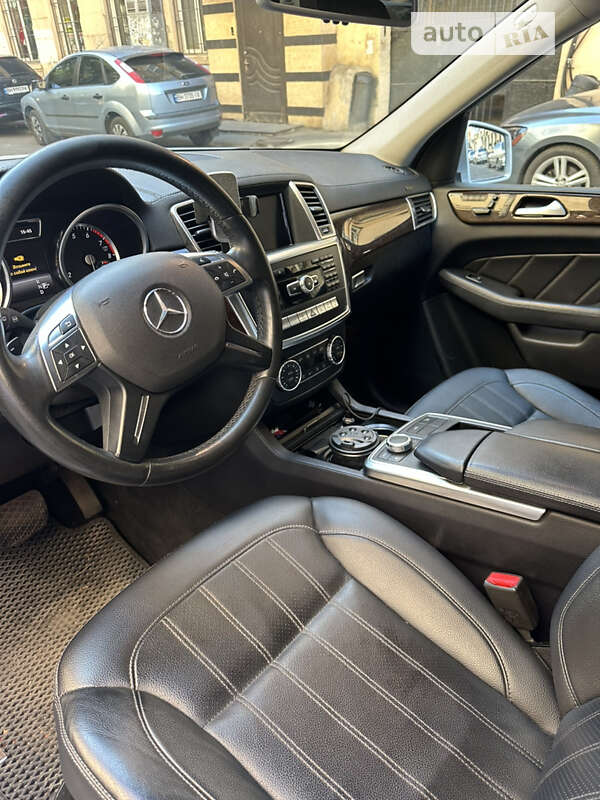 Позашляховик / Кросовер Mercedes-Benz GL-Class 2015 в Одесі