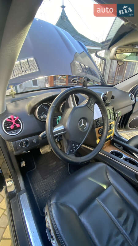 Внедорожник / Кроссовер Mercedes-Benz GL-Class 2007 в Черновцах