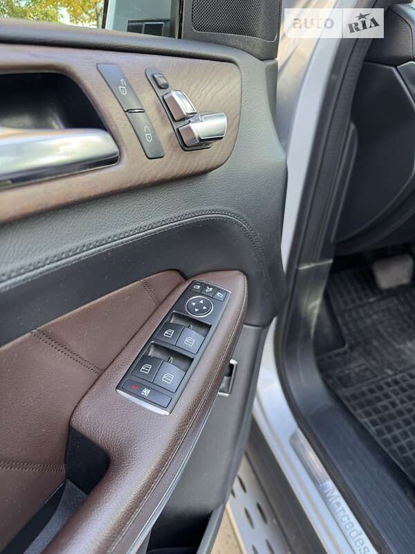 Внедорожник / Кроссовер Mercedes-Benz GL-Class 2013 в Харькове
