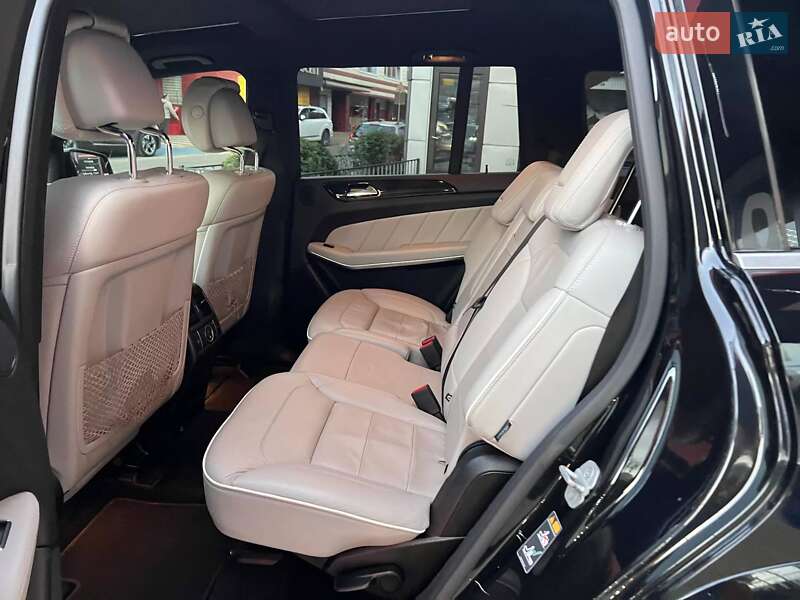 Позашляховик / Кросовер Mercedes-Benz GL-Class 2013 в Львові