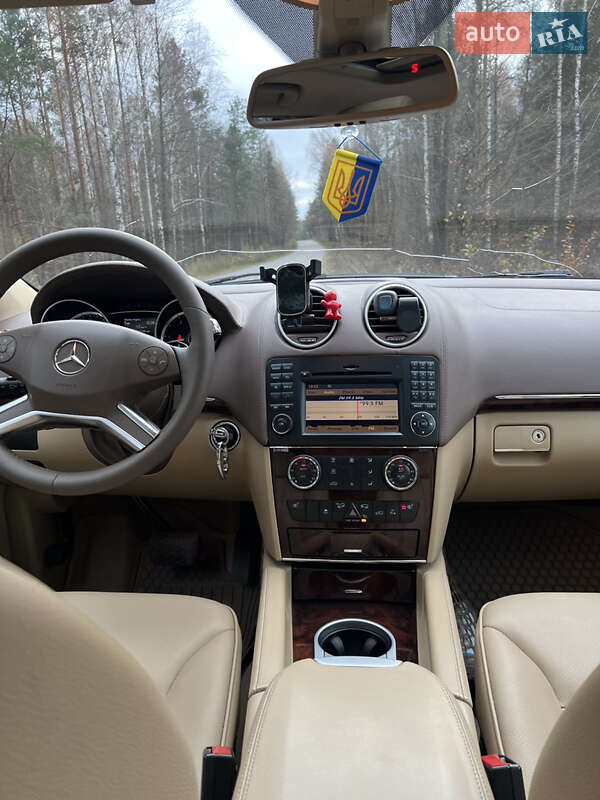 Позашляховик / Кросовер Mercedes-Benz GL-Class 2011 в Рівному