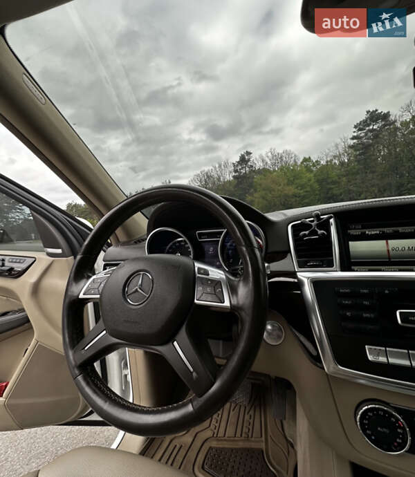Внедорожник / Кроссовер Mercedes-Benz GL-Class 2015 в Ровно