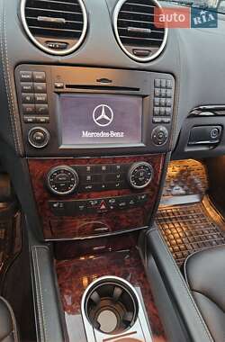 Внедорожник / Кроссовер Mercedes-Benz GL-Class 2011 в 